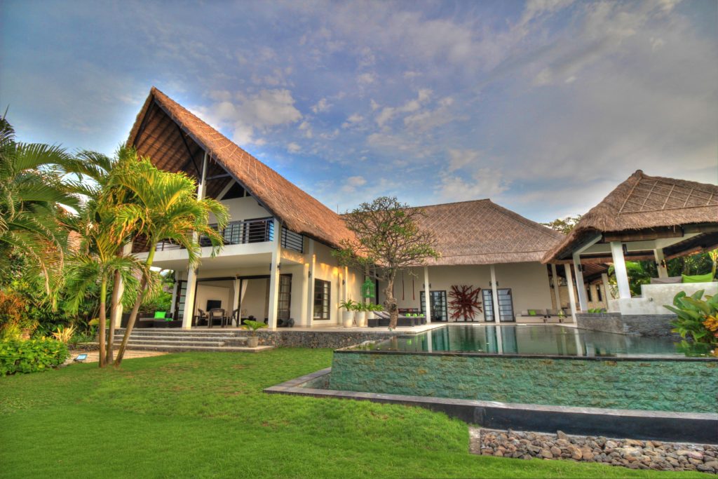 villa-asmara-bali-bungalow-rent